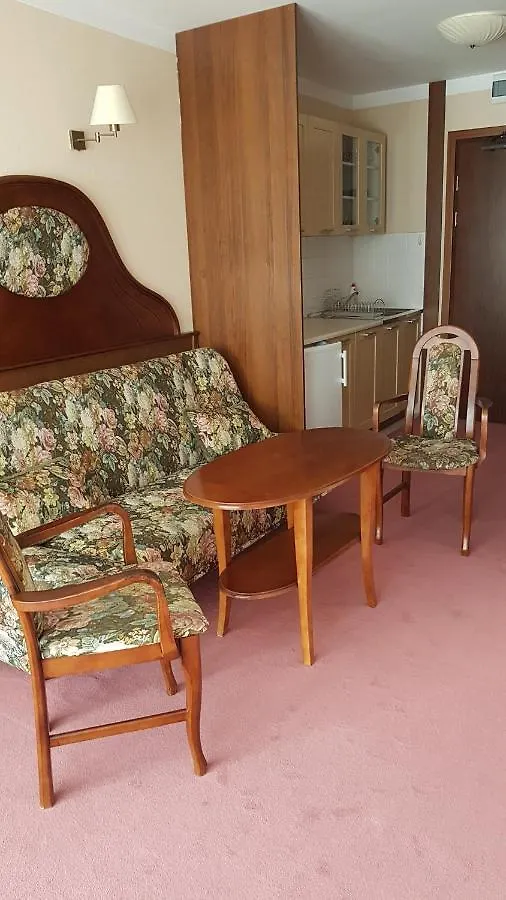 Apartamenty Rodzinne Przy Plazy Kolobrzeg 0*,